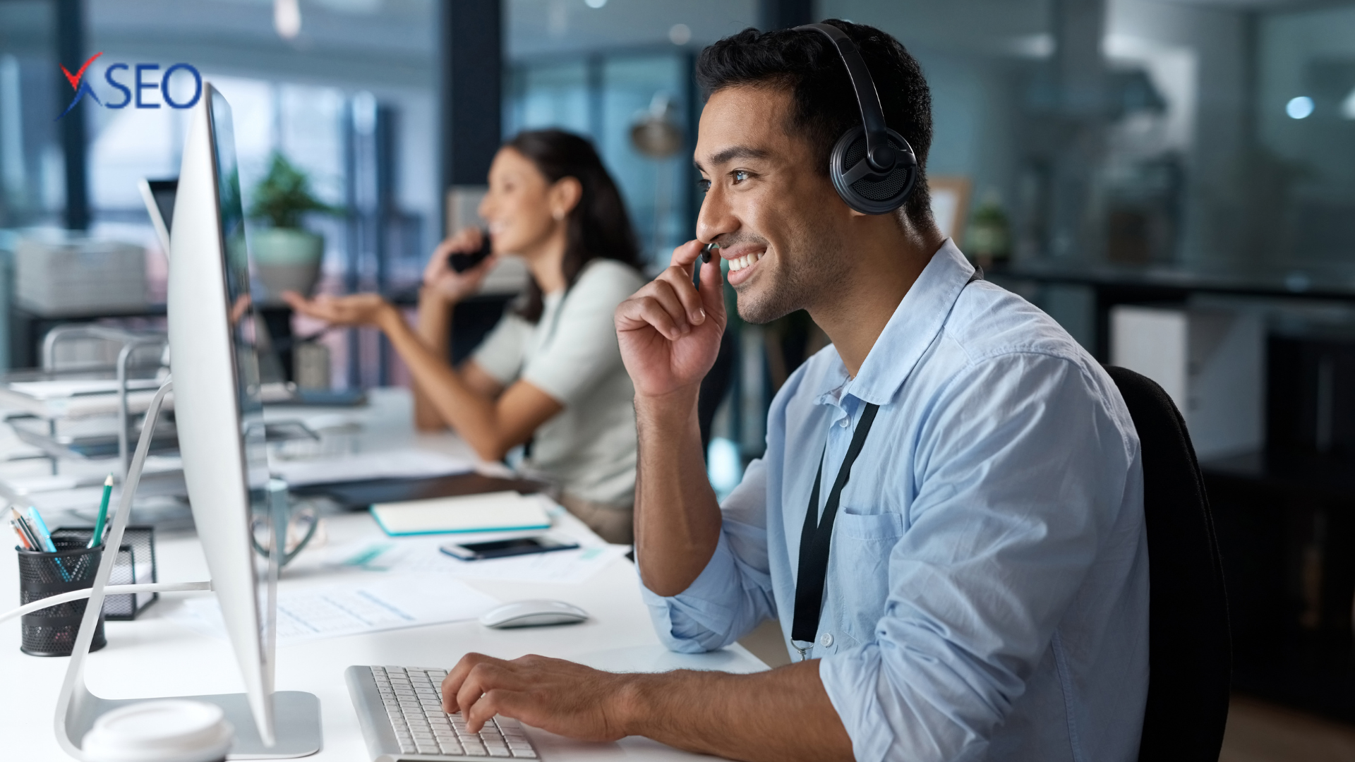 Đội ngũ của XSEO hỗ trợ 24/7 cho khách hàng